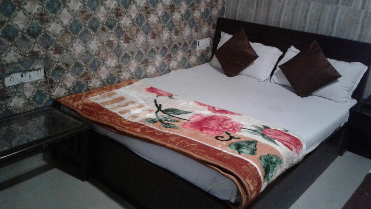 מומביי Hotel Majesty Palace מראה חיצוני תמונה